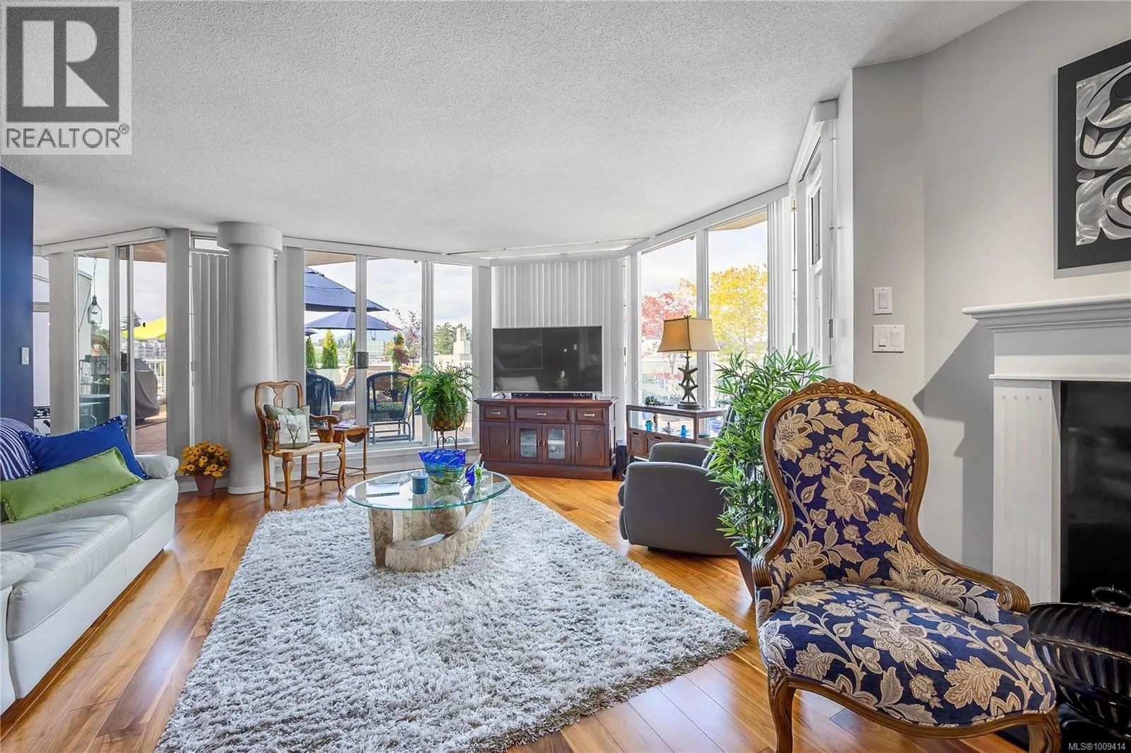502 158 Promenade Dr