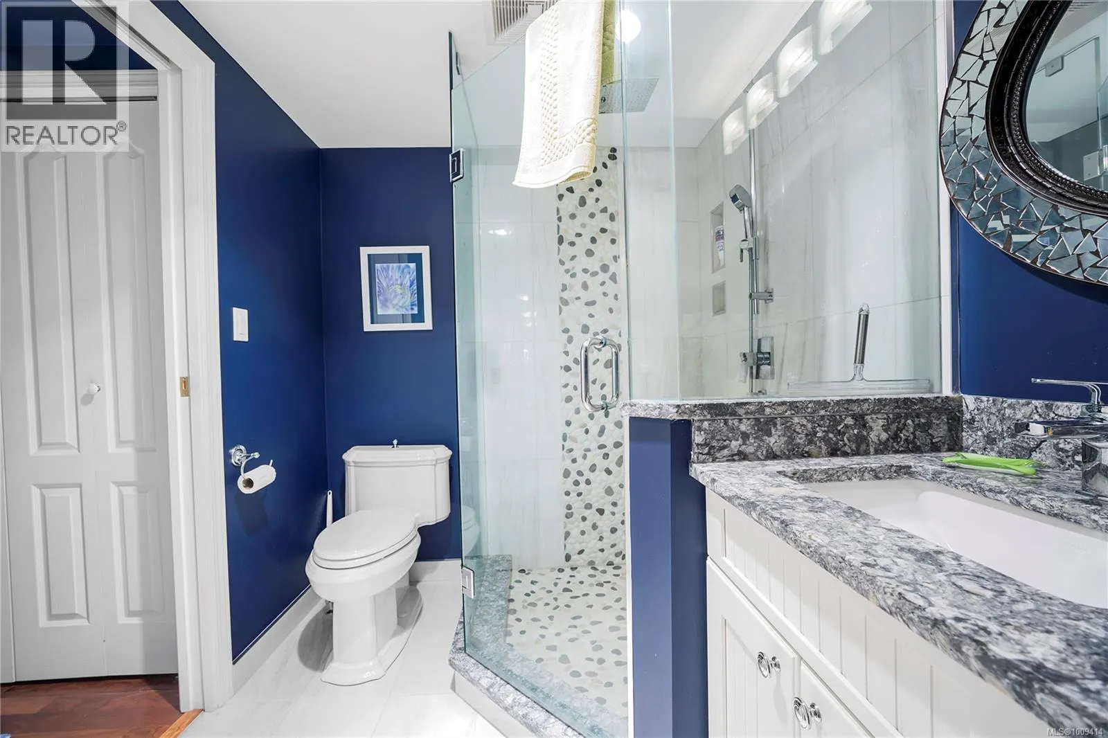 502 158 Promenade Dr