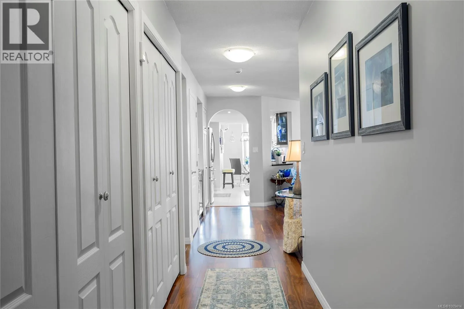 502 158 Promenade Dr