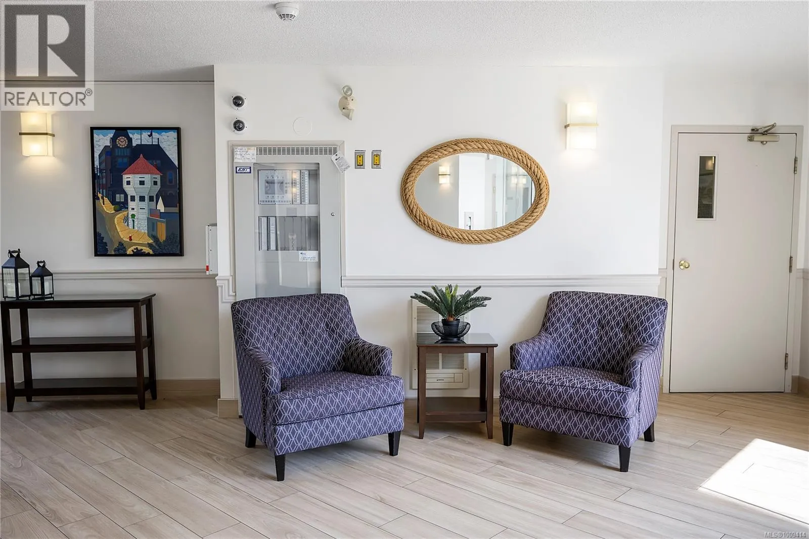 502 158 Promenade Dr