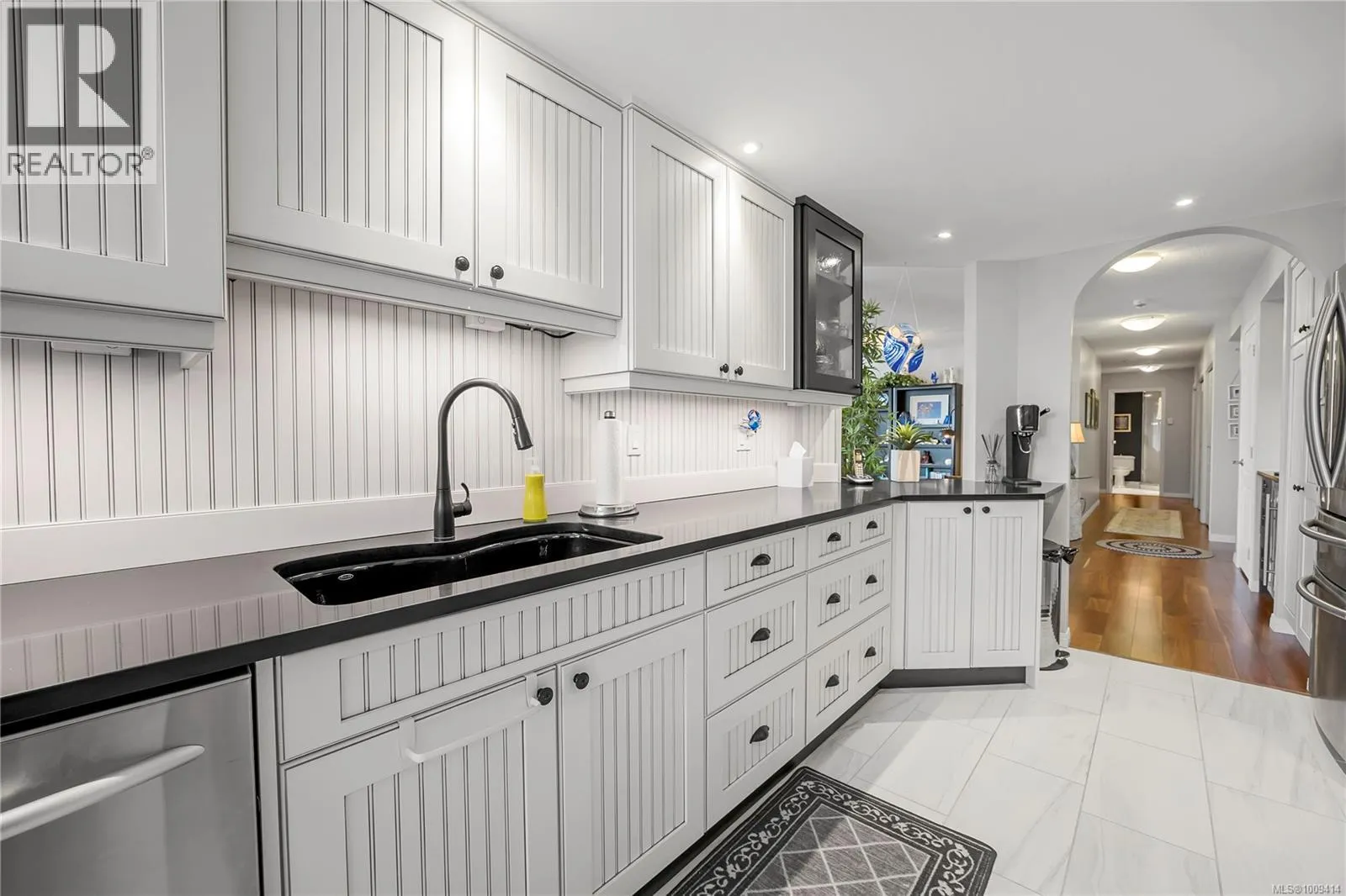 502 158 Promenade Dr