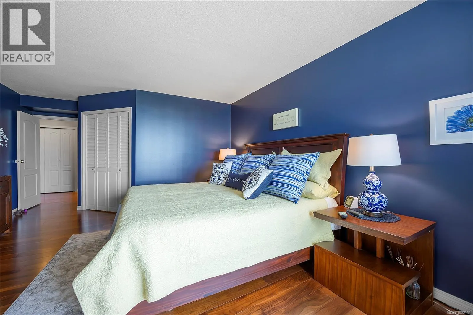 502 158 Promenade Dr