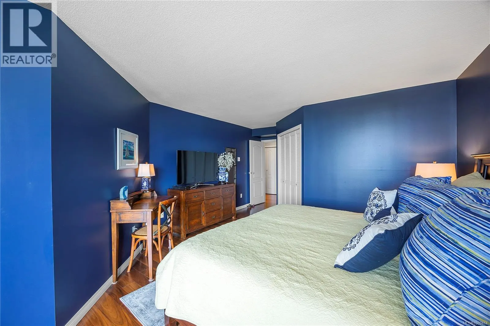 502 158 Promenade Dr