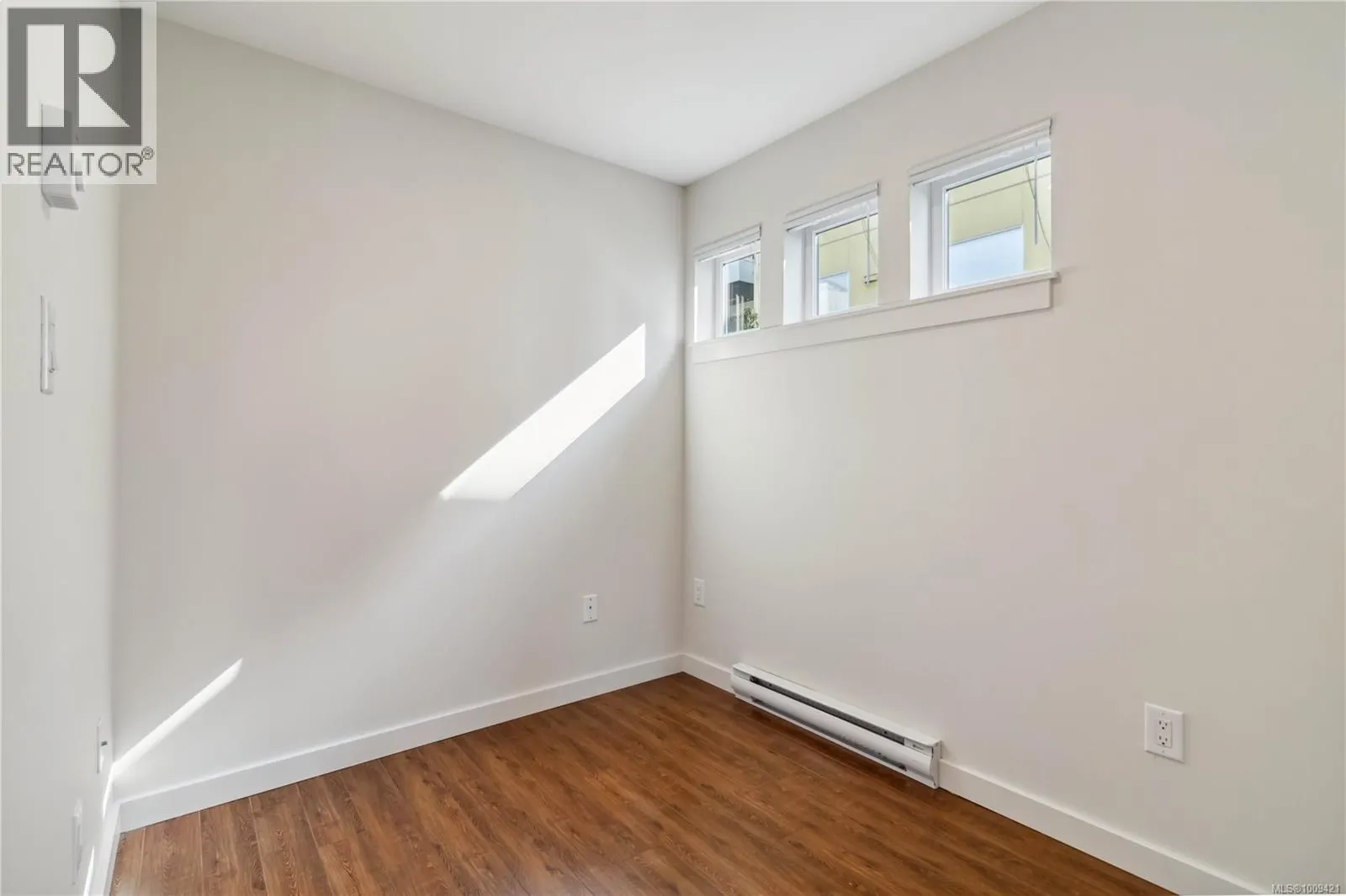 308 1405 Esquimalt Rd