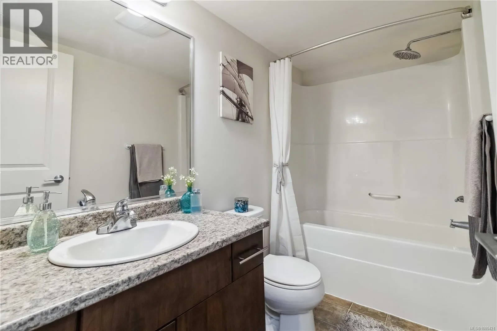 308 1405 Esquimalt Rd