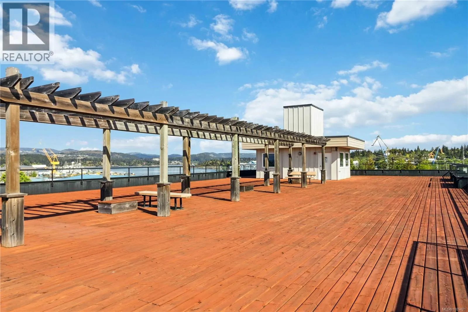 308 1405 Esquimalt Rd
