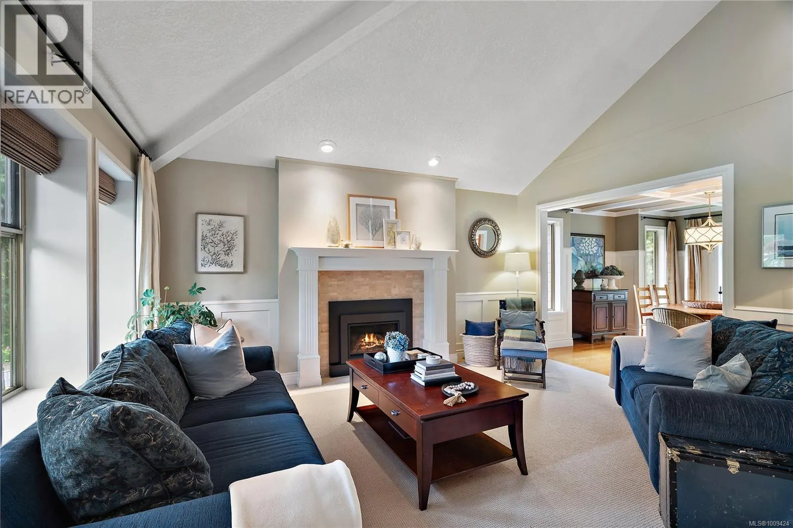 1590 Mayneview Terr