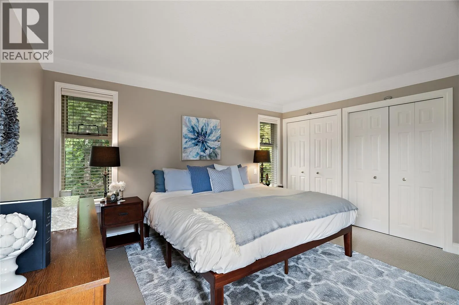 1590 Mayneview Terr