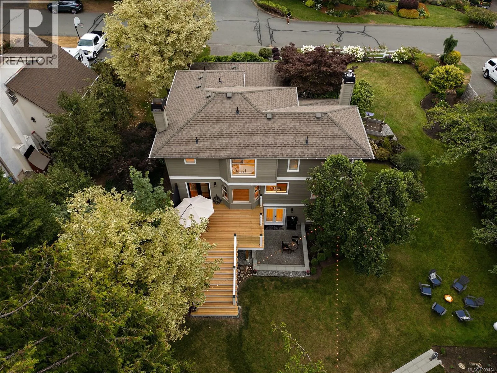 1590 Mayneview Terr