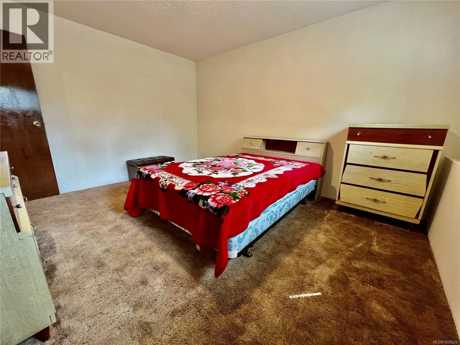 1734 Feltham Rd