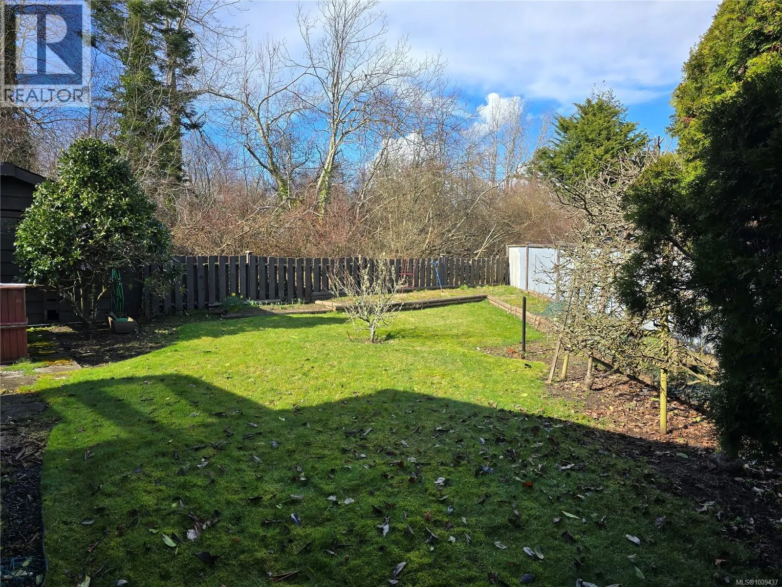 9596 Northlawn Terr