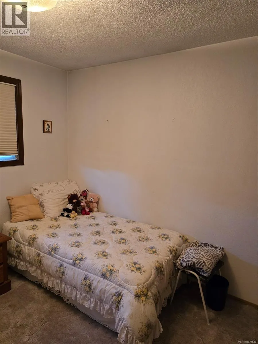 9596 Northlawn Terr