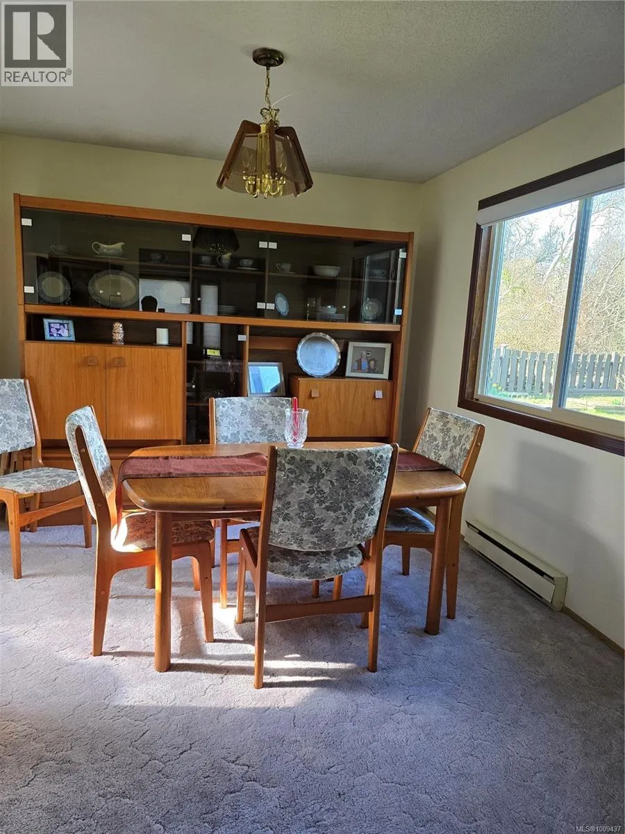 9596 Northlawn Terr