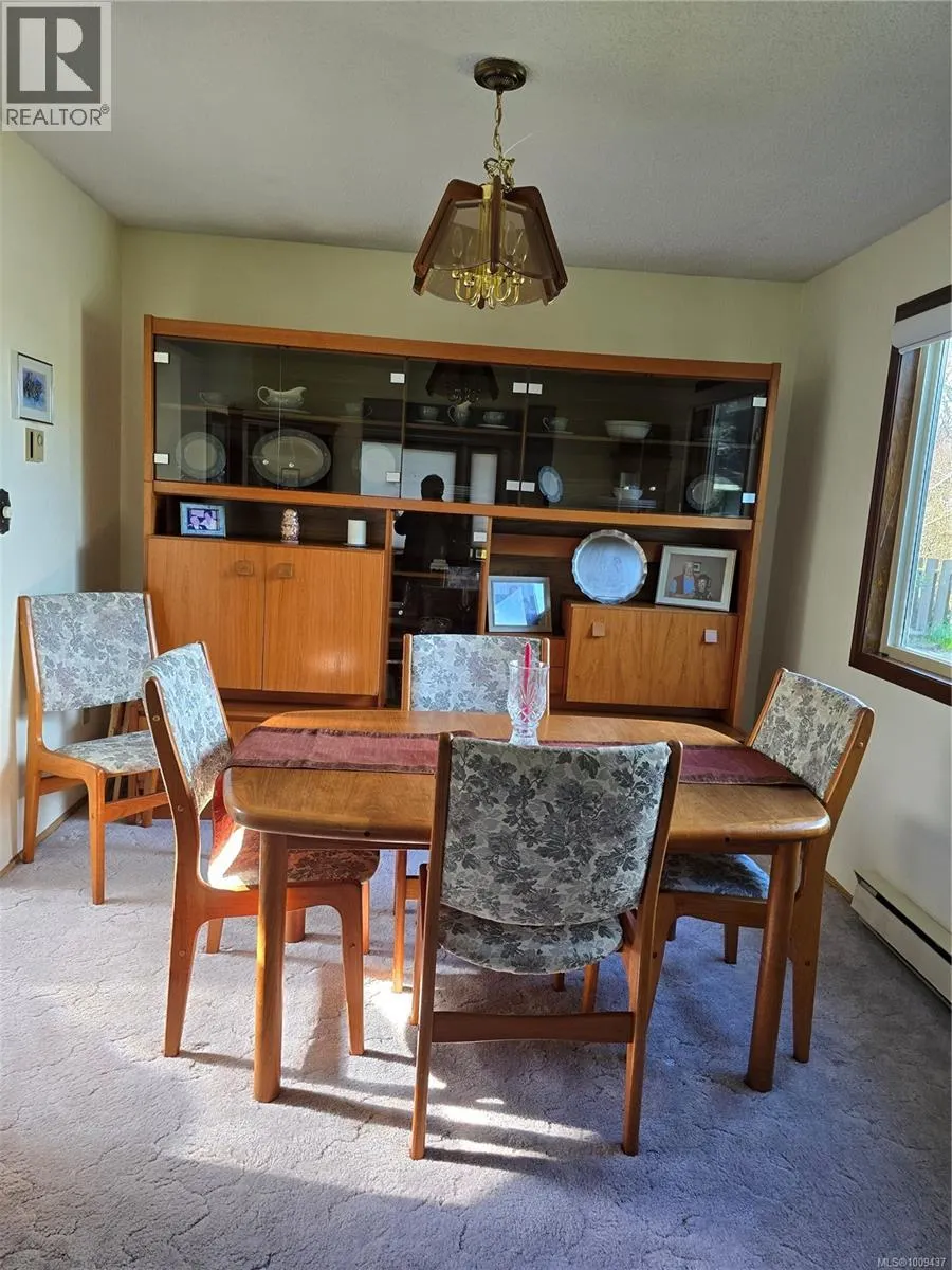 9596 Northlawn Terr