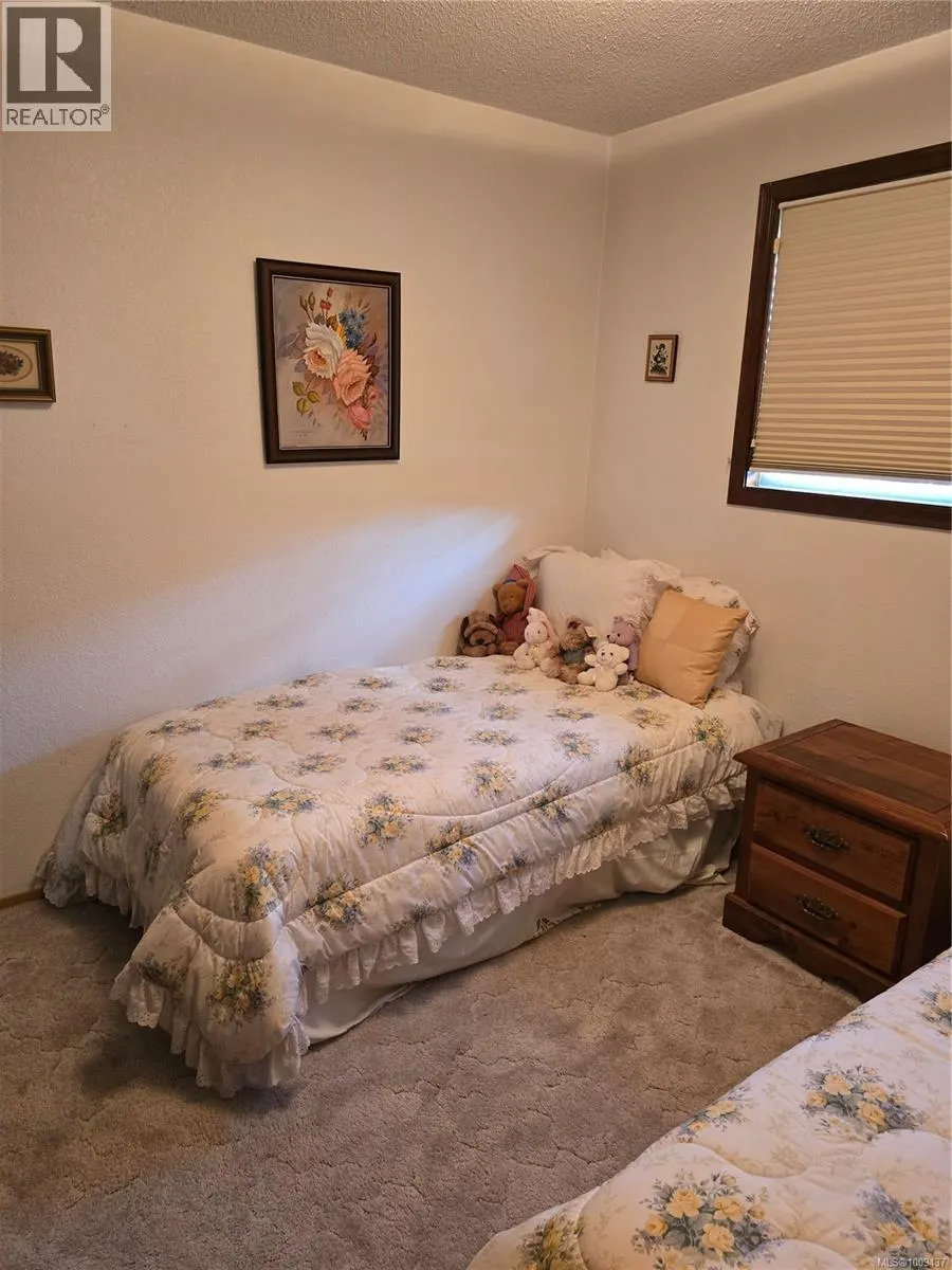 9596 Northlawn Terr