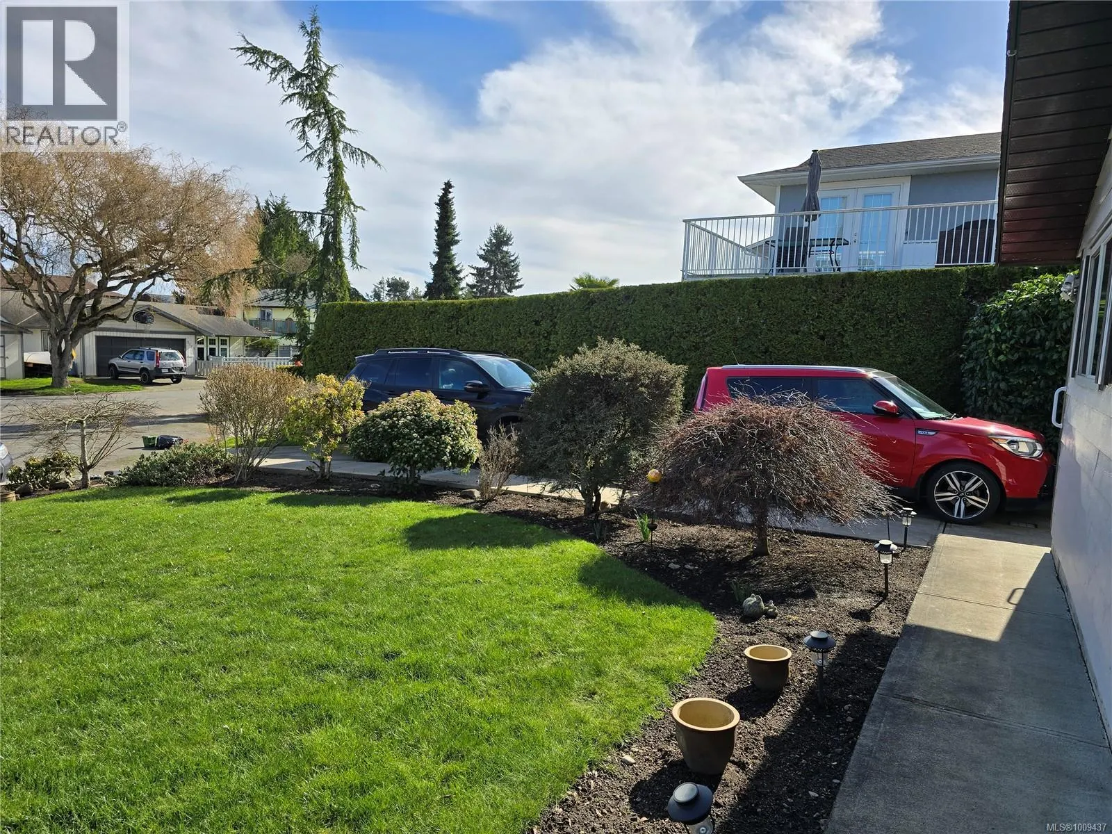 9596 Northlawn Terr