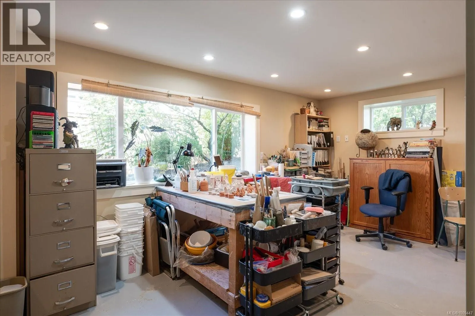 2222 Fern Rd