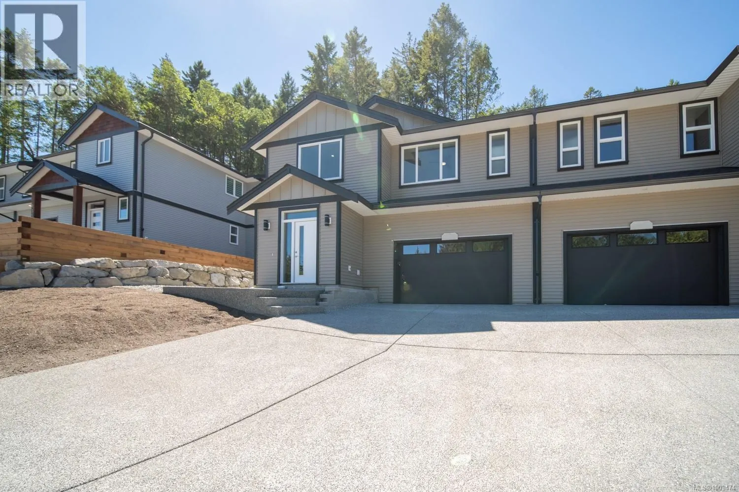 163 Hunter Way