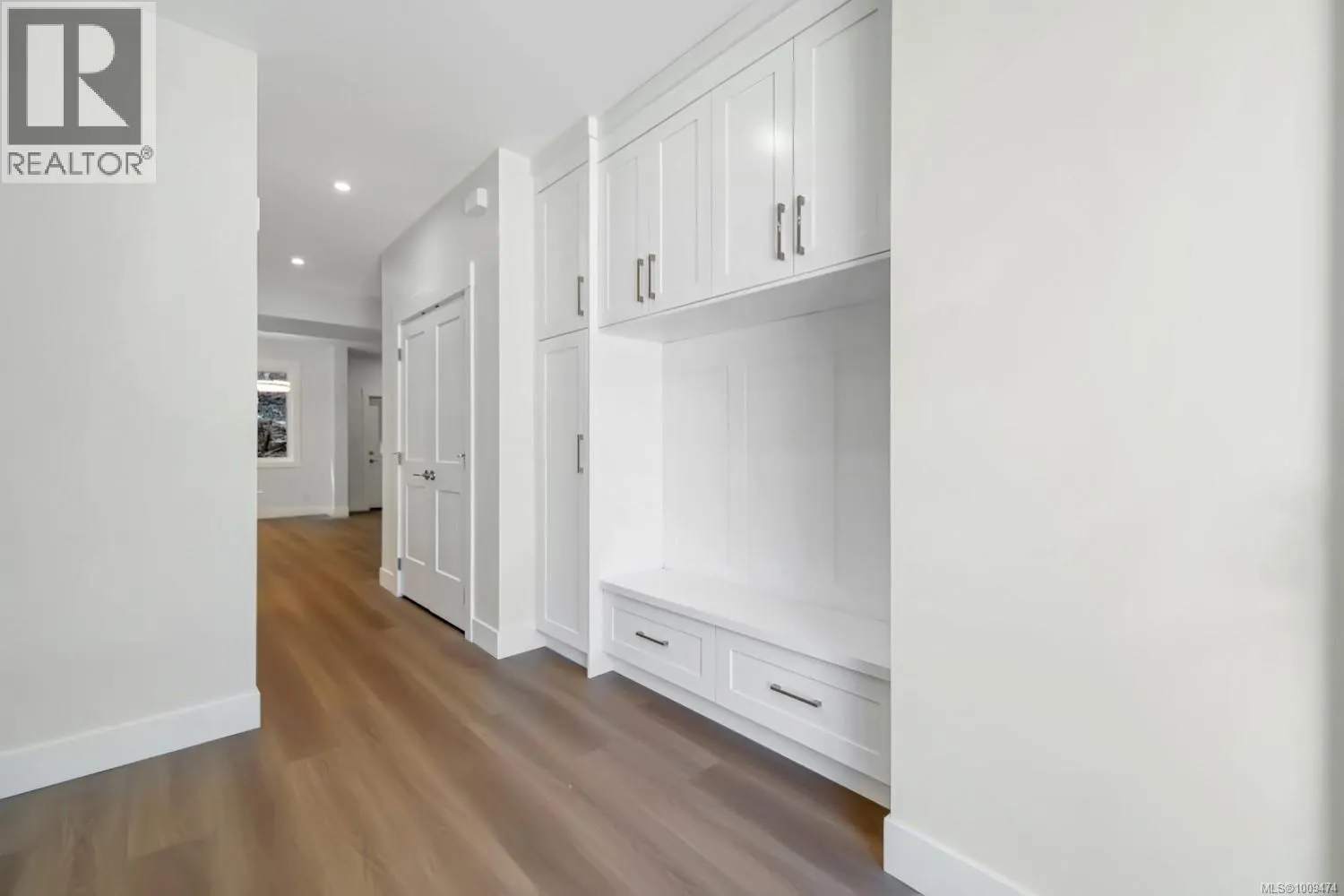 163 Hunter Way