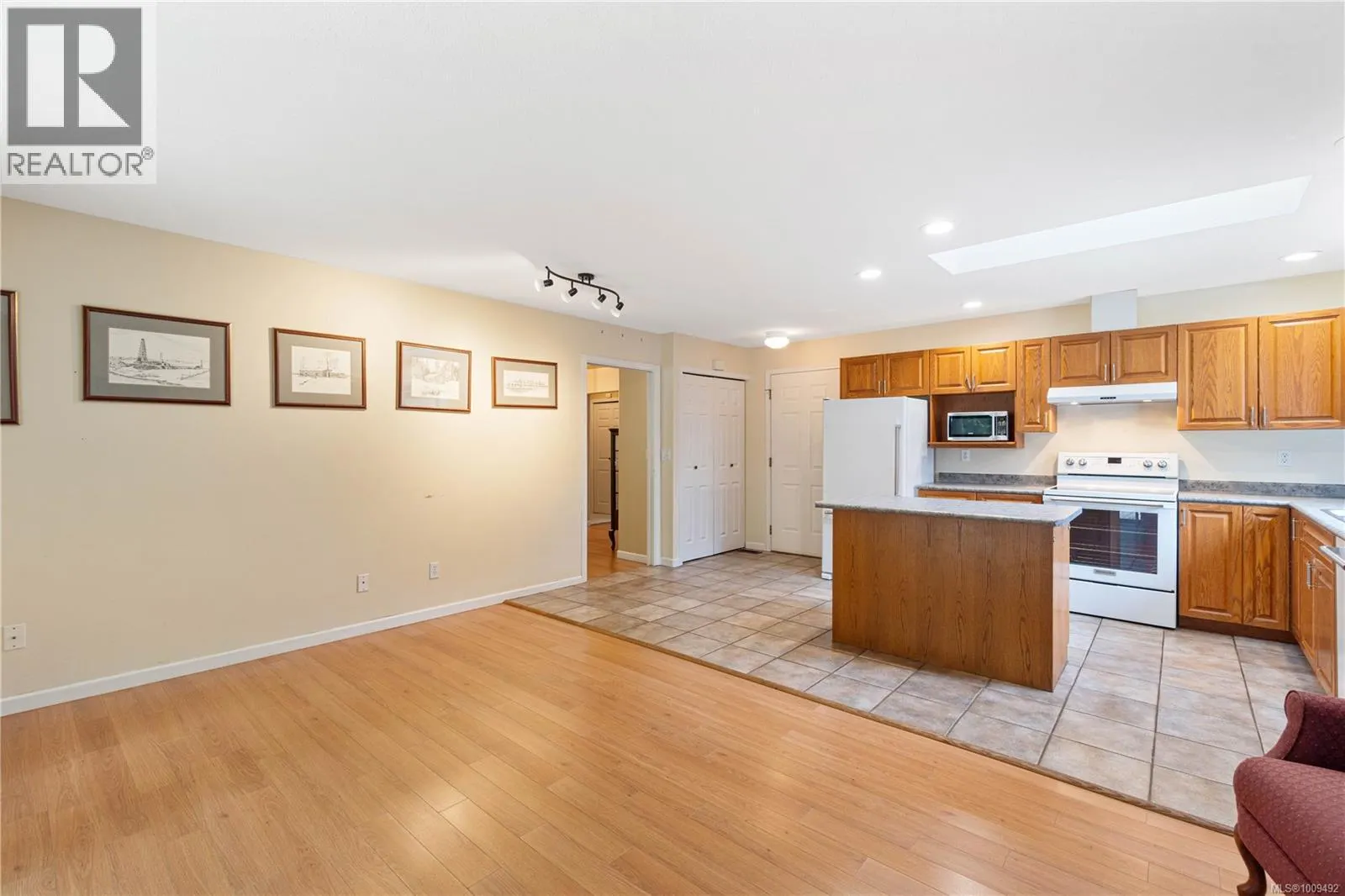 515 Seaward Way