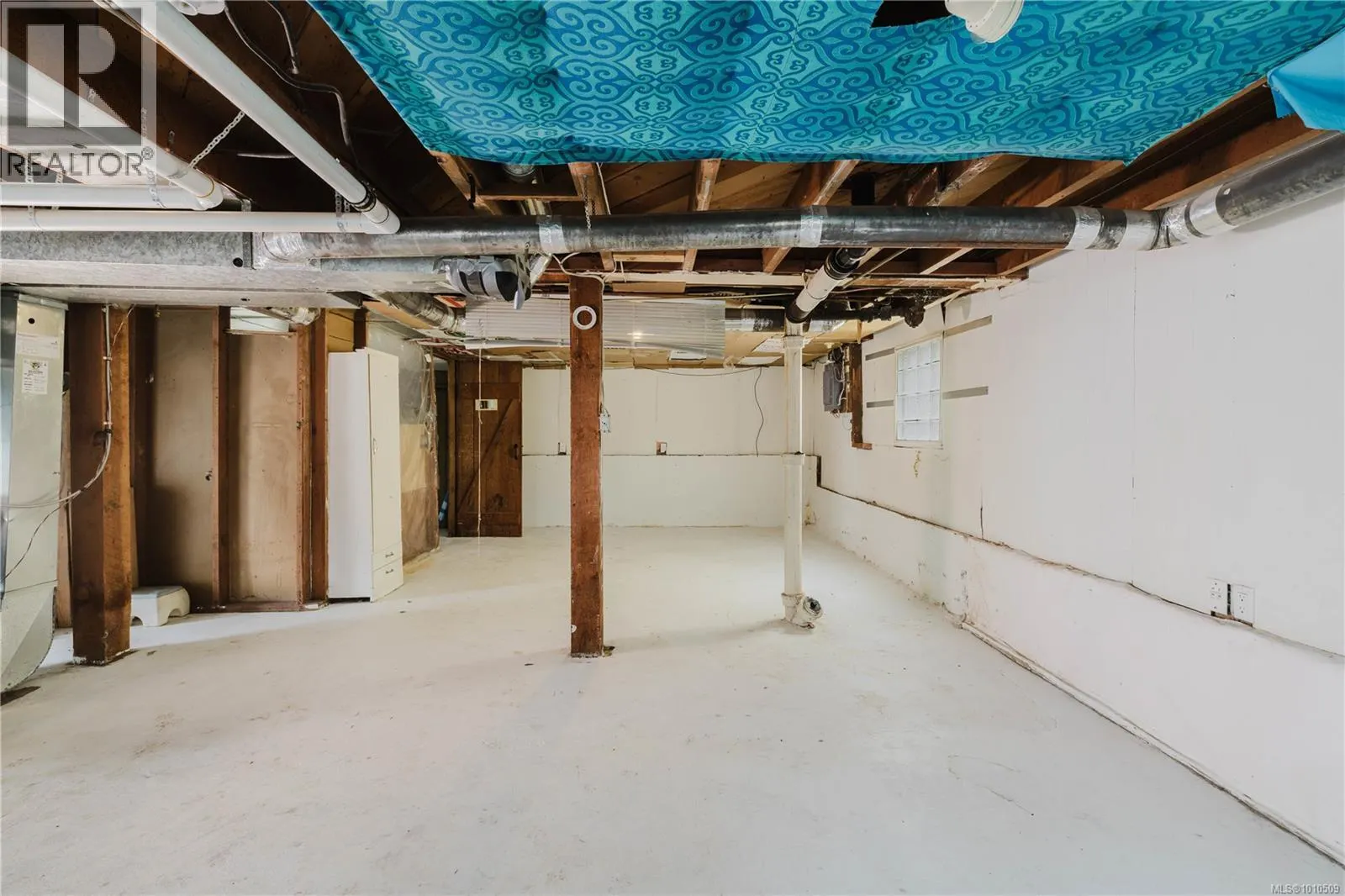 1905 Lee Ave