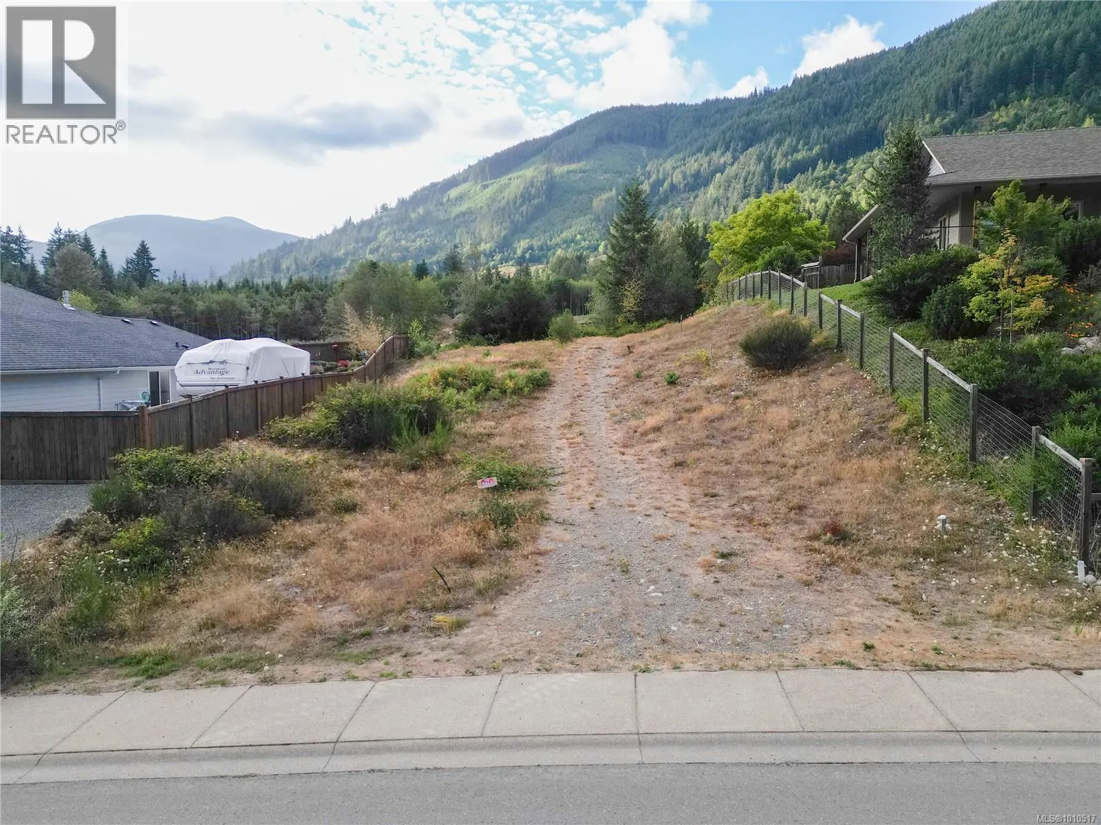 464 Mountain View Dr