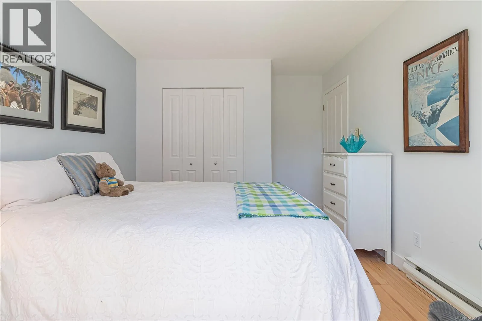 14 100 Abbey Lane