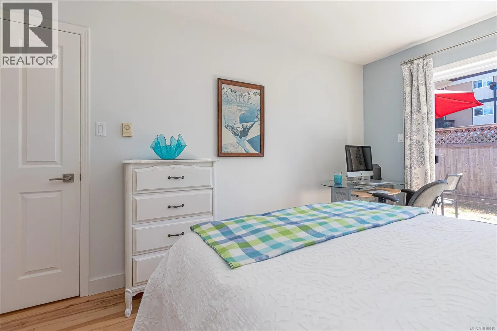 14 100 Abbey Lane