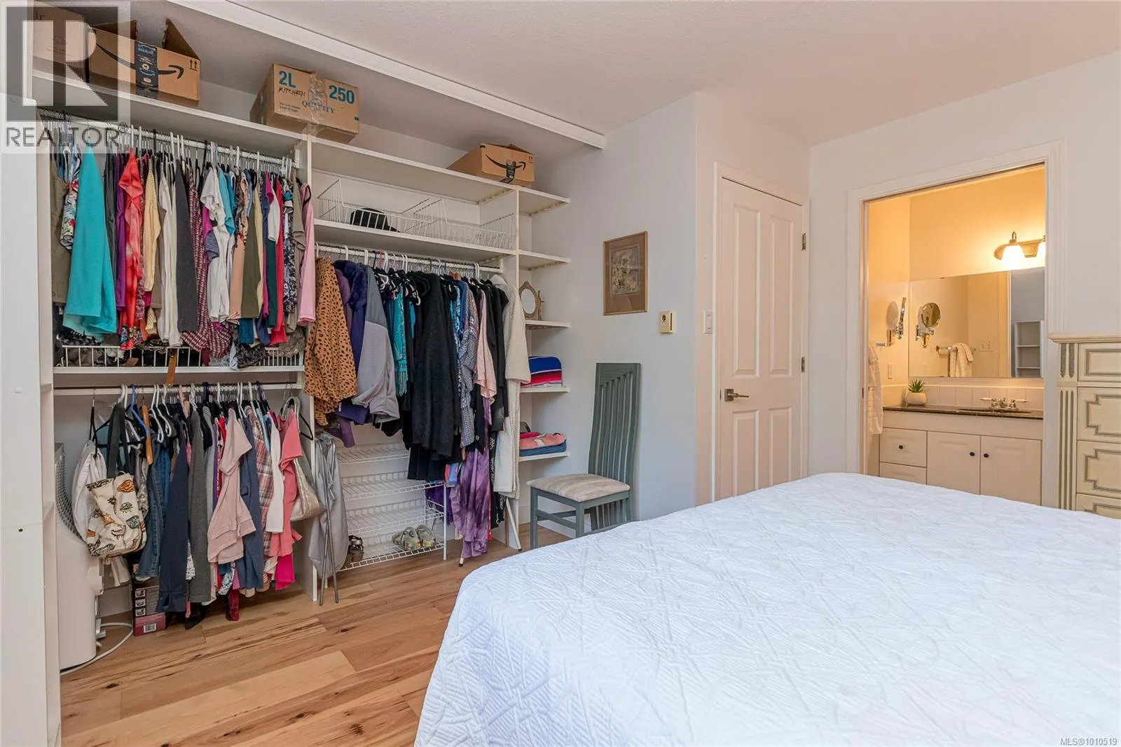 14 100 Abbey Lane