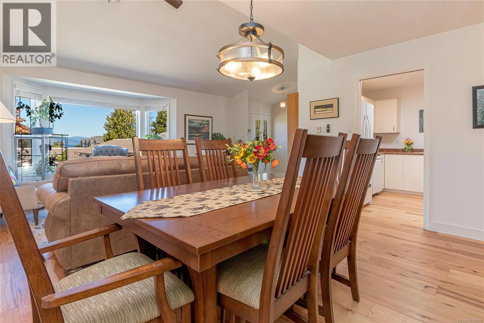 14 100 Abbey Lane