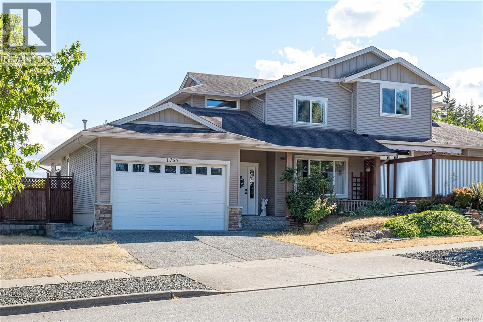 1757 Country Hills Dr