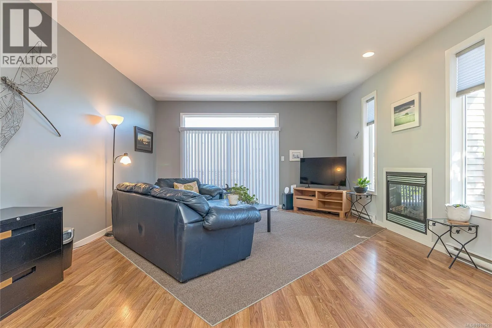1757 Country Hills Dr