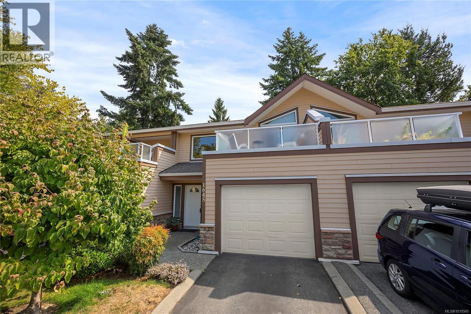 1645 Creekside Dr