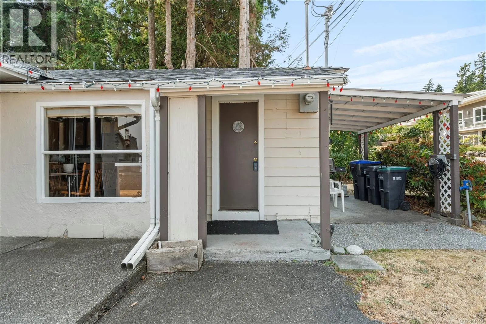 35 Bowser Rd