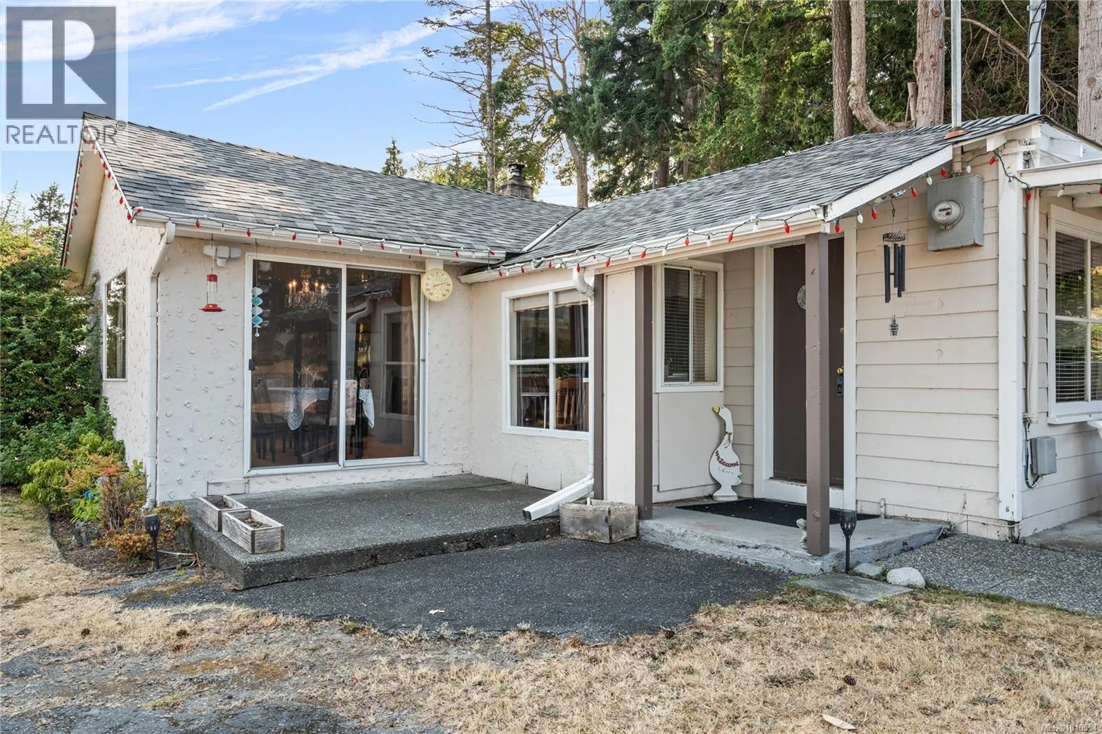 35 Bowser Rd
