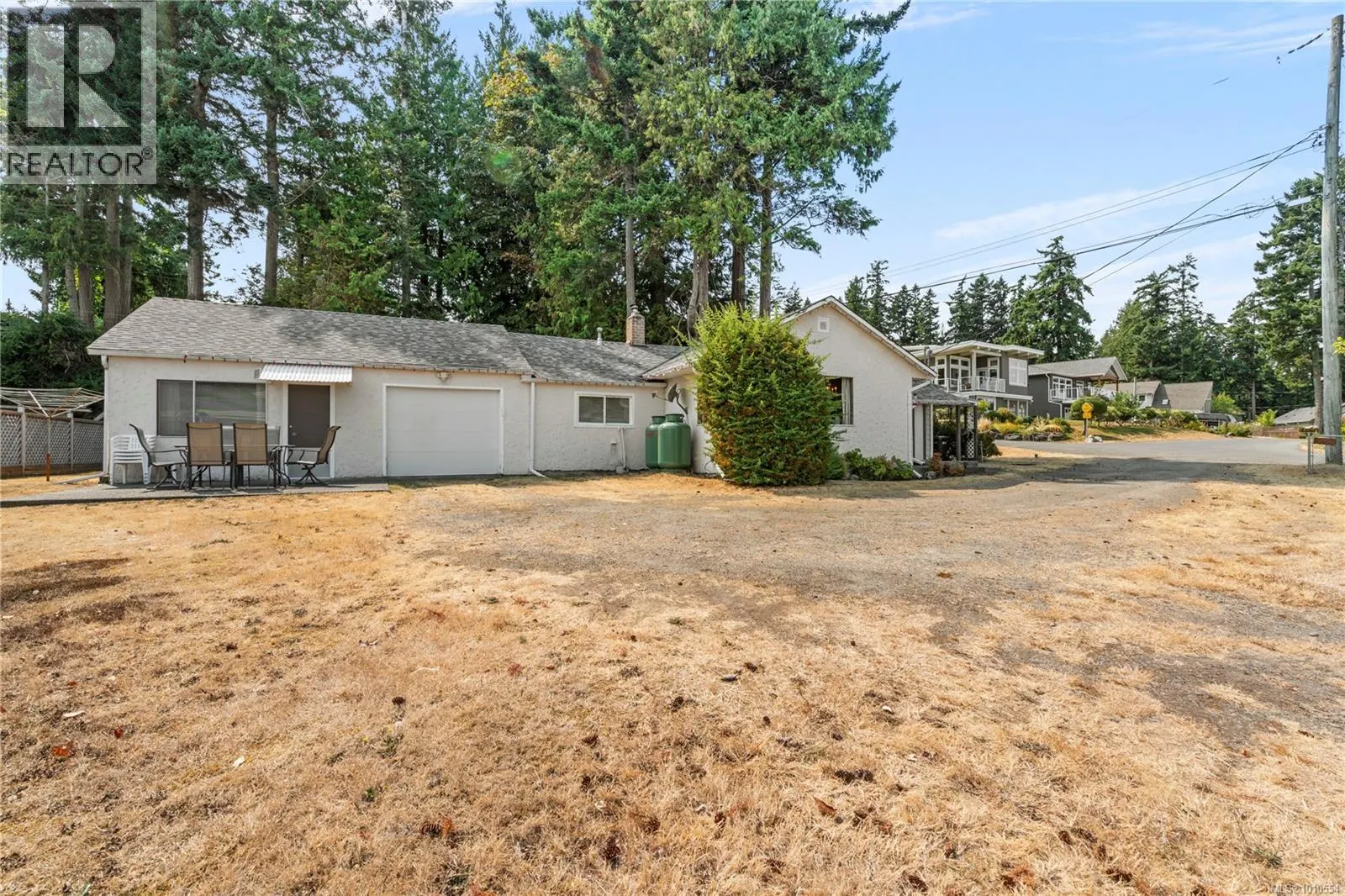 35 Bowser Rd