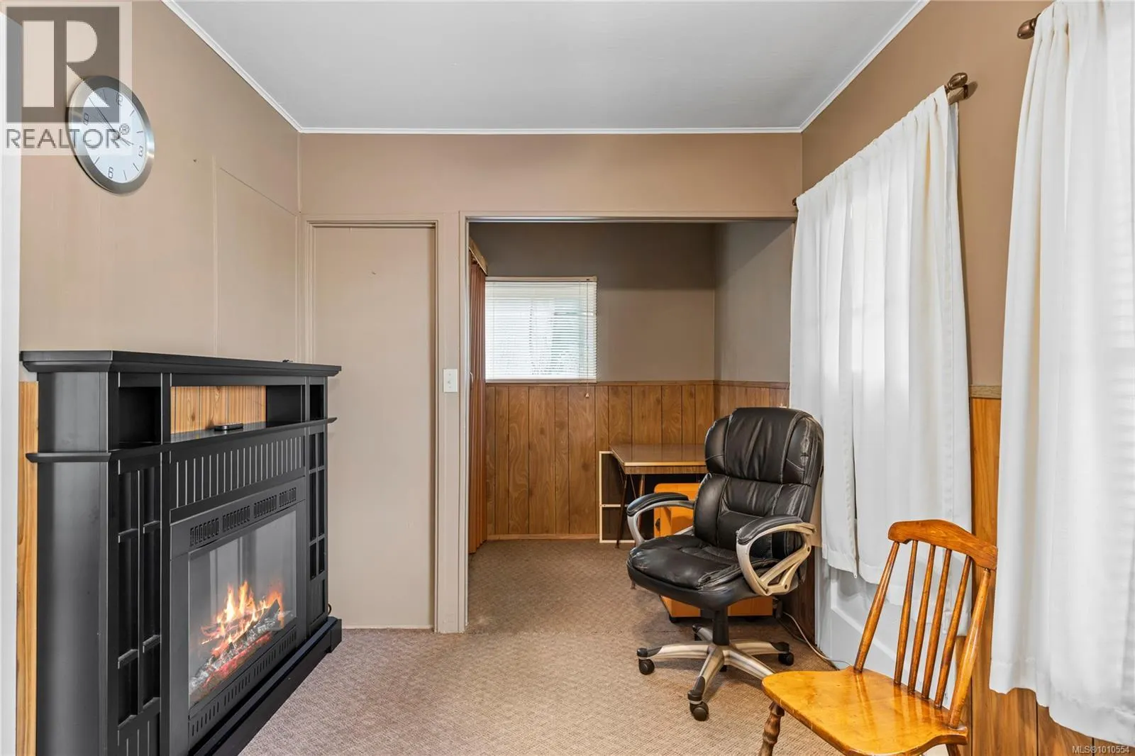 35 Bowser Rd