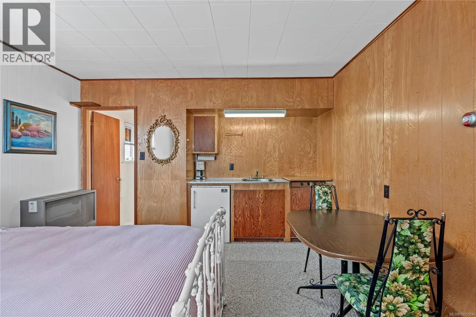 35 Bowser Rd