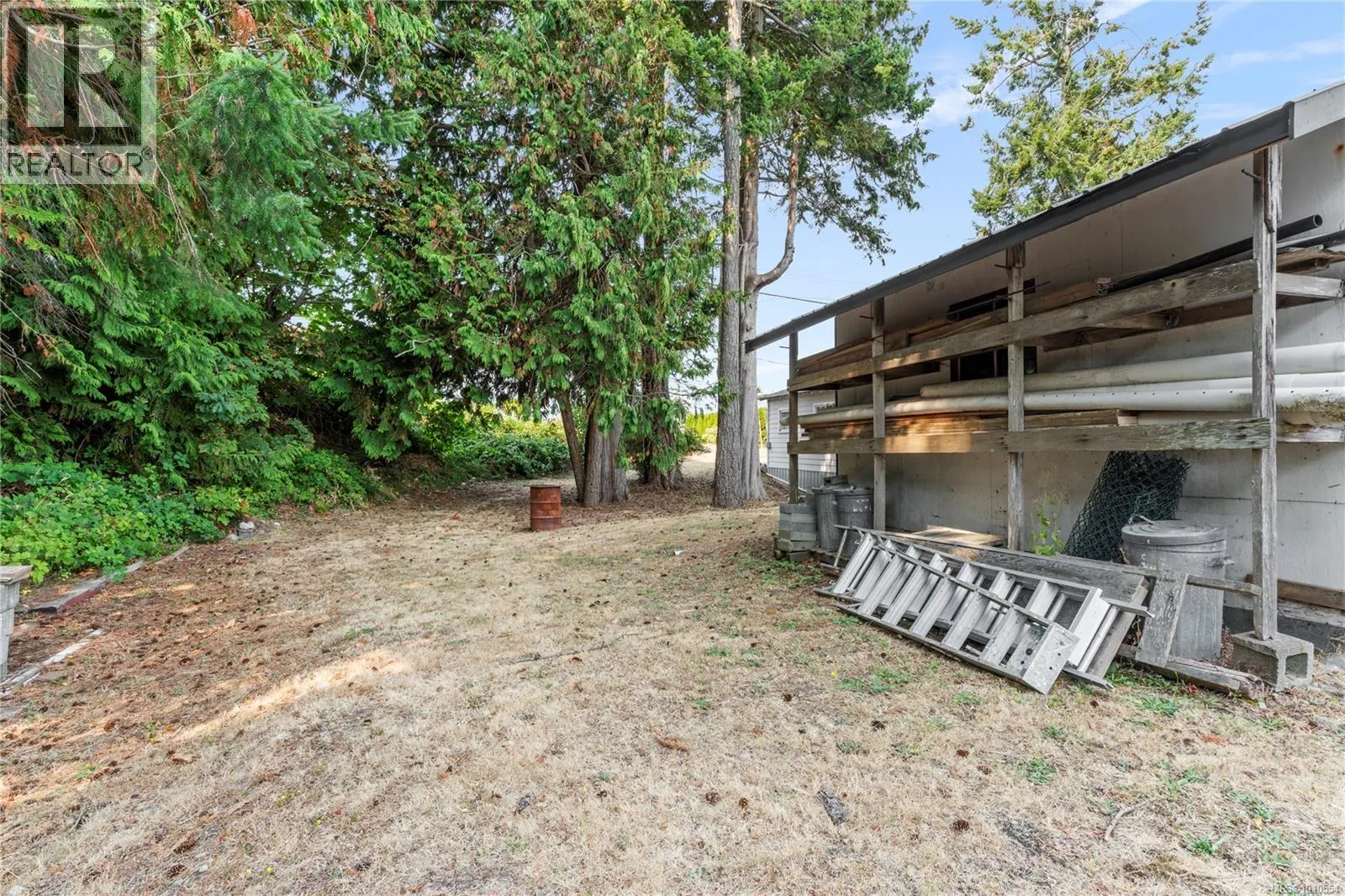 35 Bowser Rd