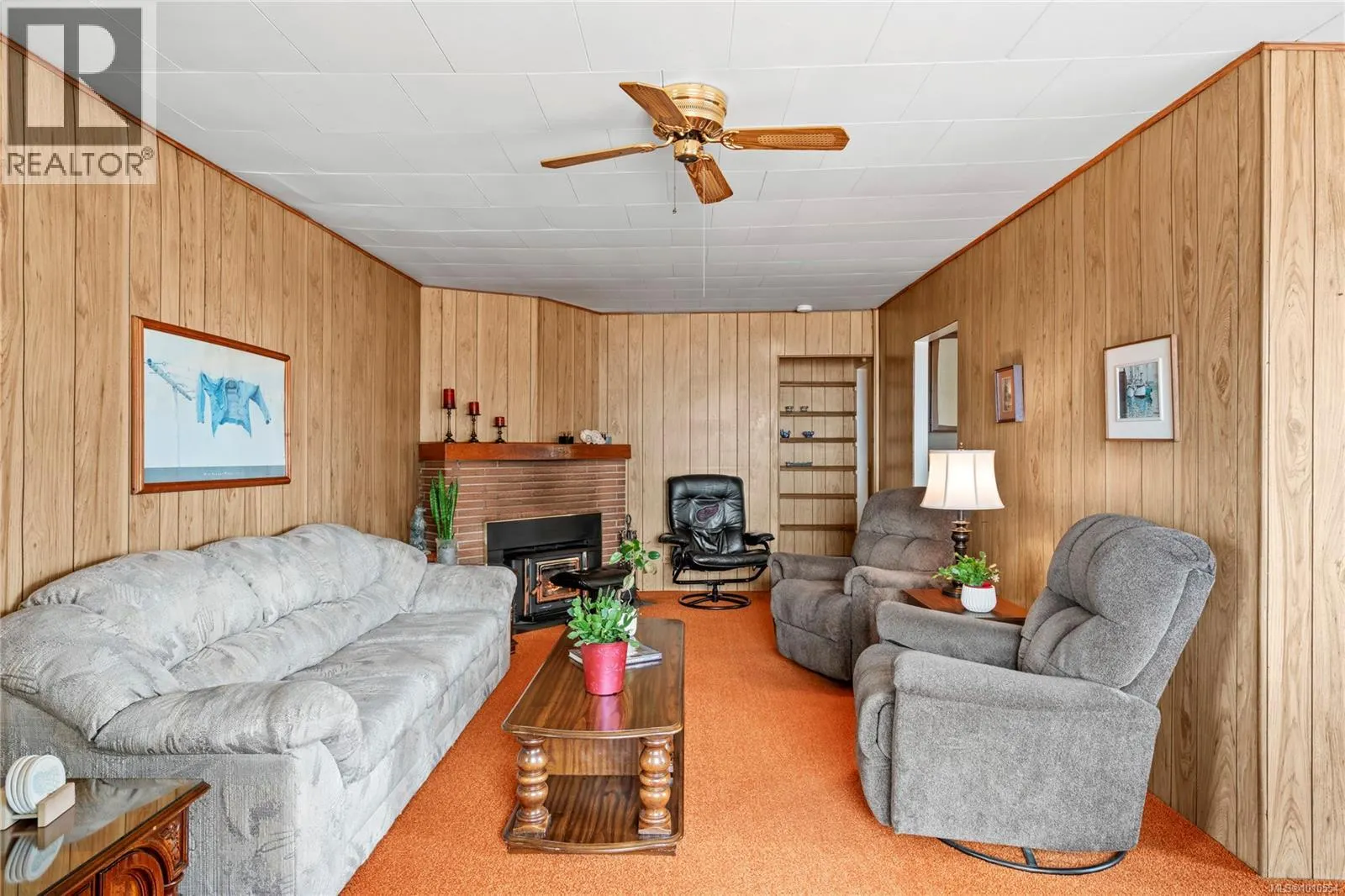 35 Bowser Rd