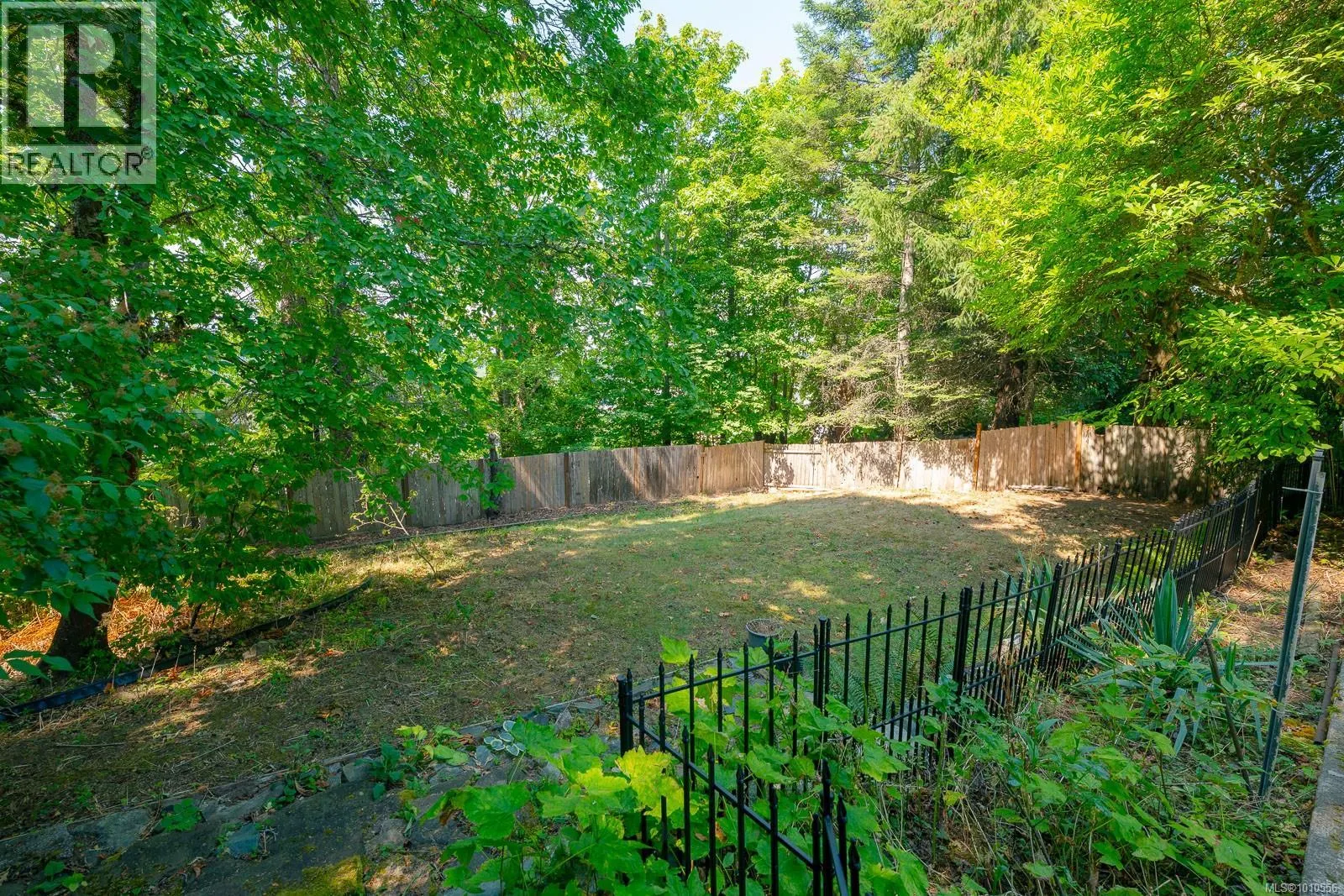 4471 Southgate Rd