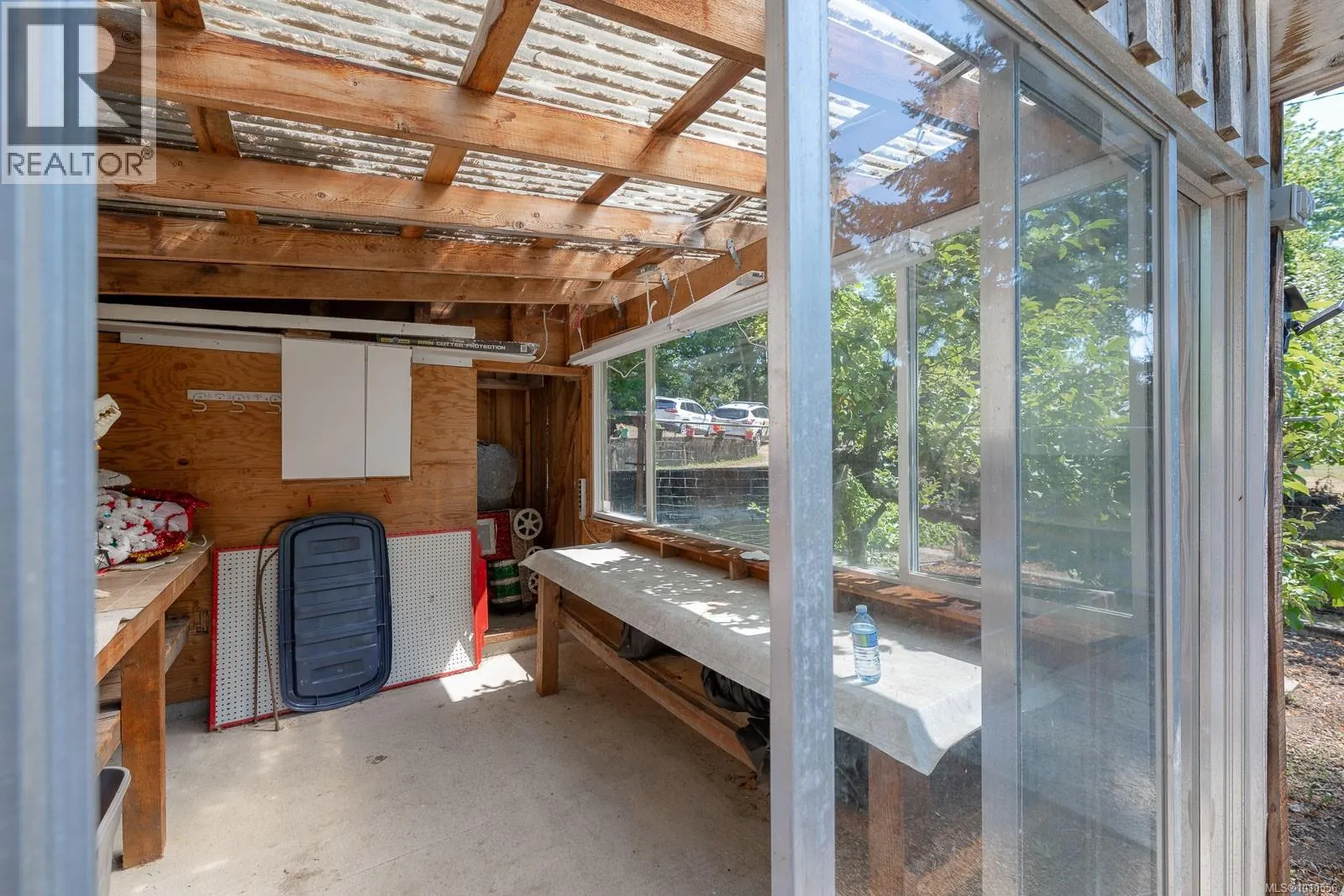 4471 Southgate Rd