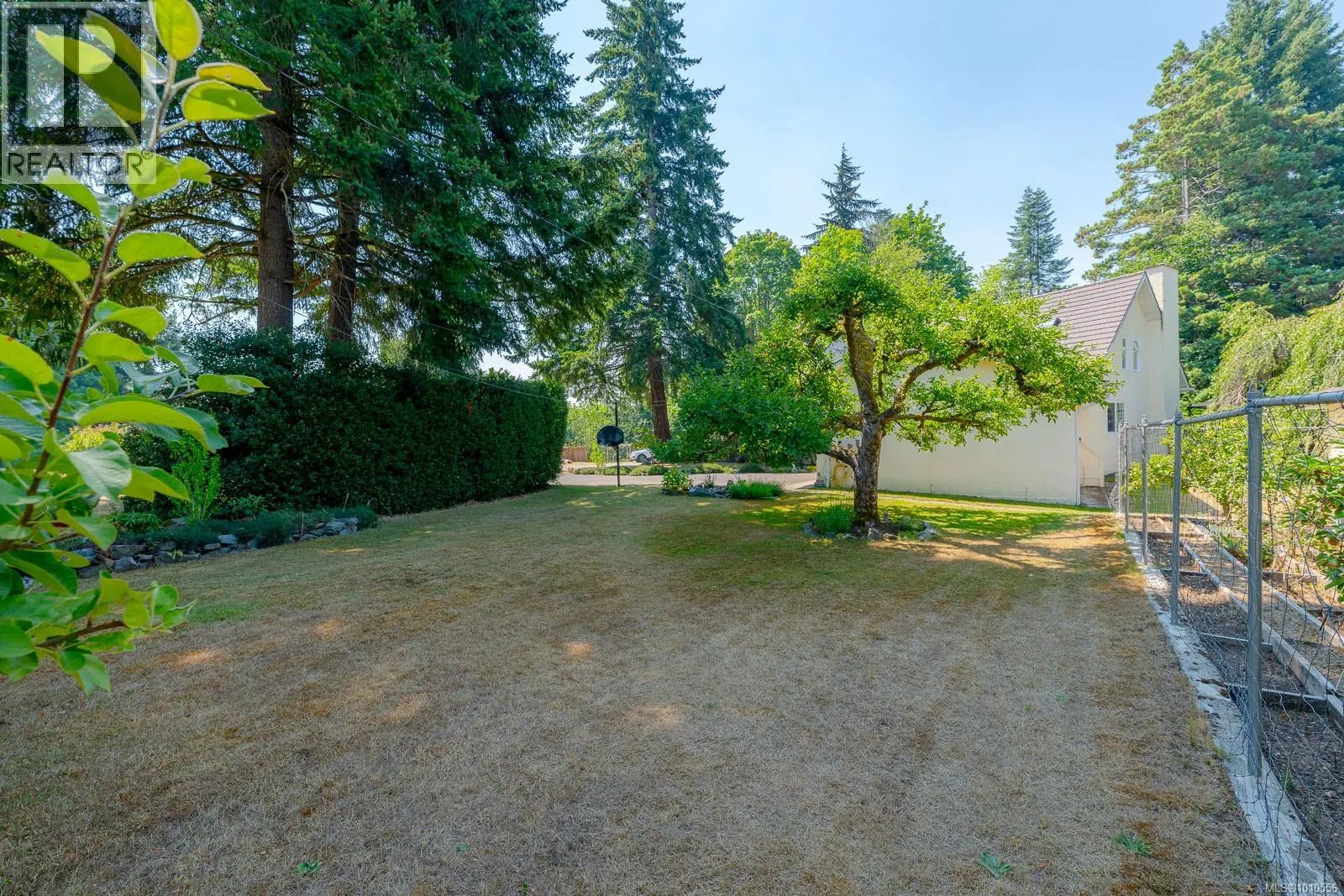 4471 Southgate Rd