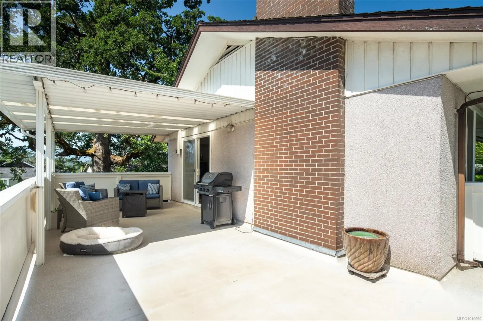 5862 Jaynes Rd