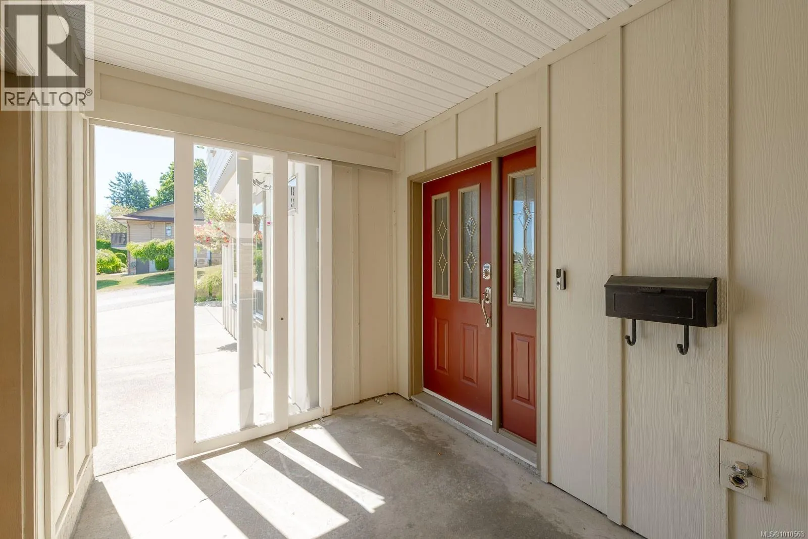 2839 NEYLAND Rd