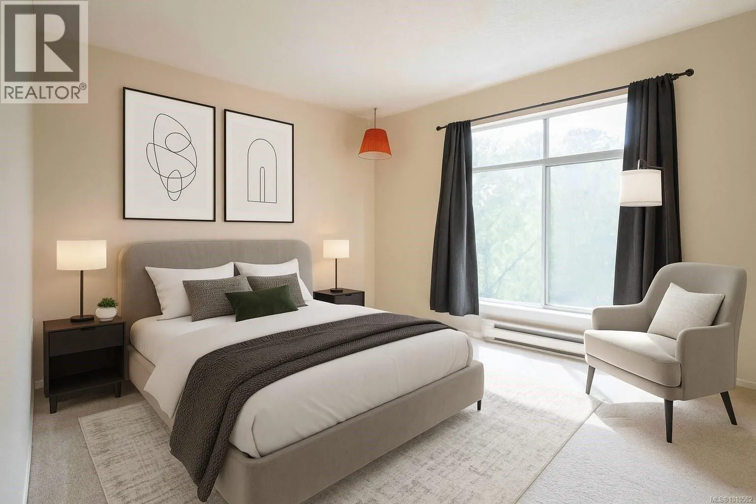 305 2511 Quadra St