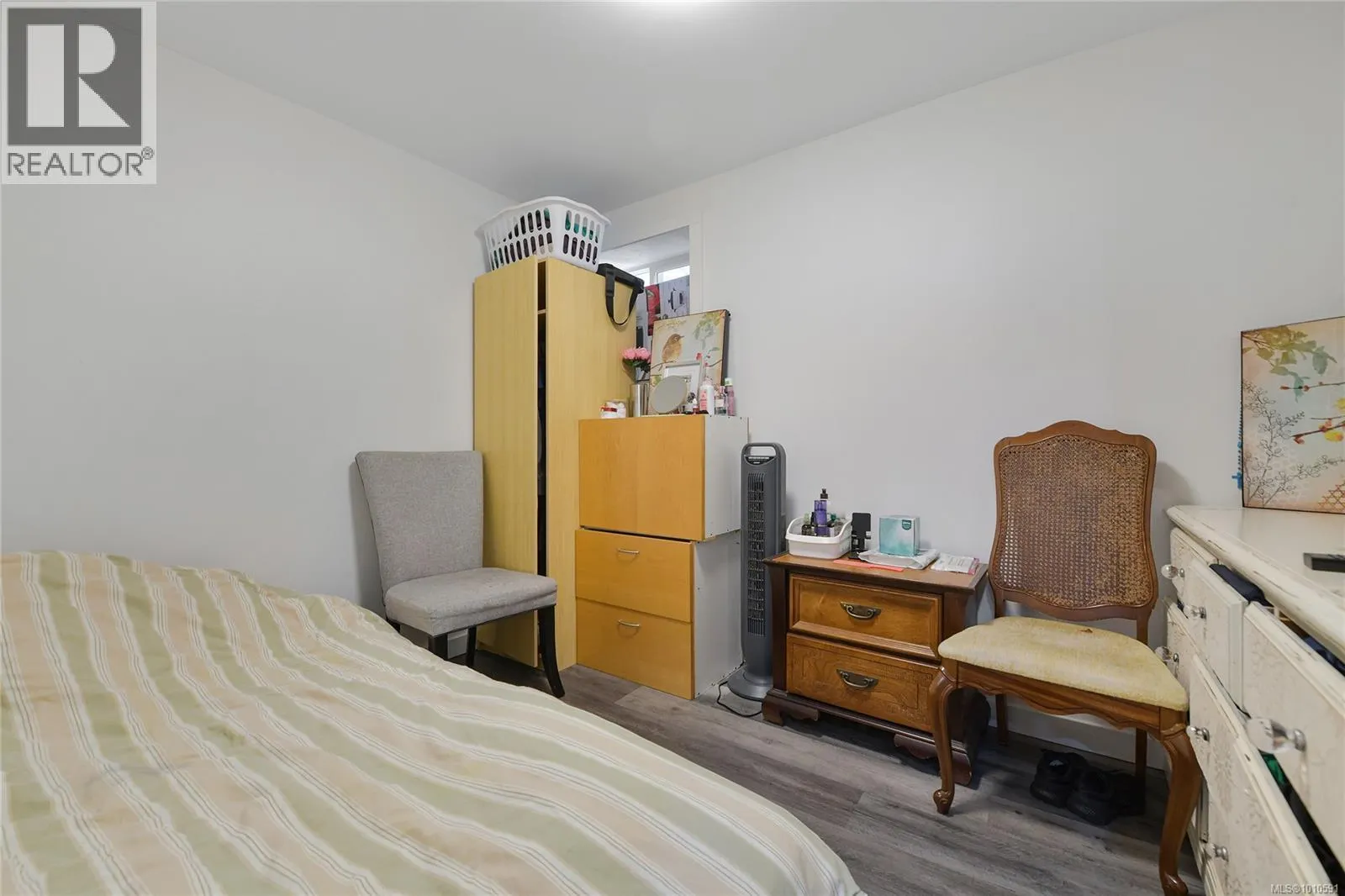 12 3987 Gordon Head Rd