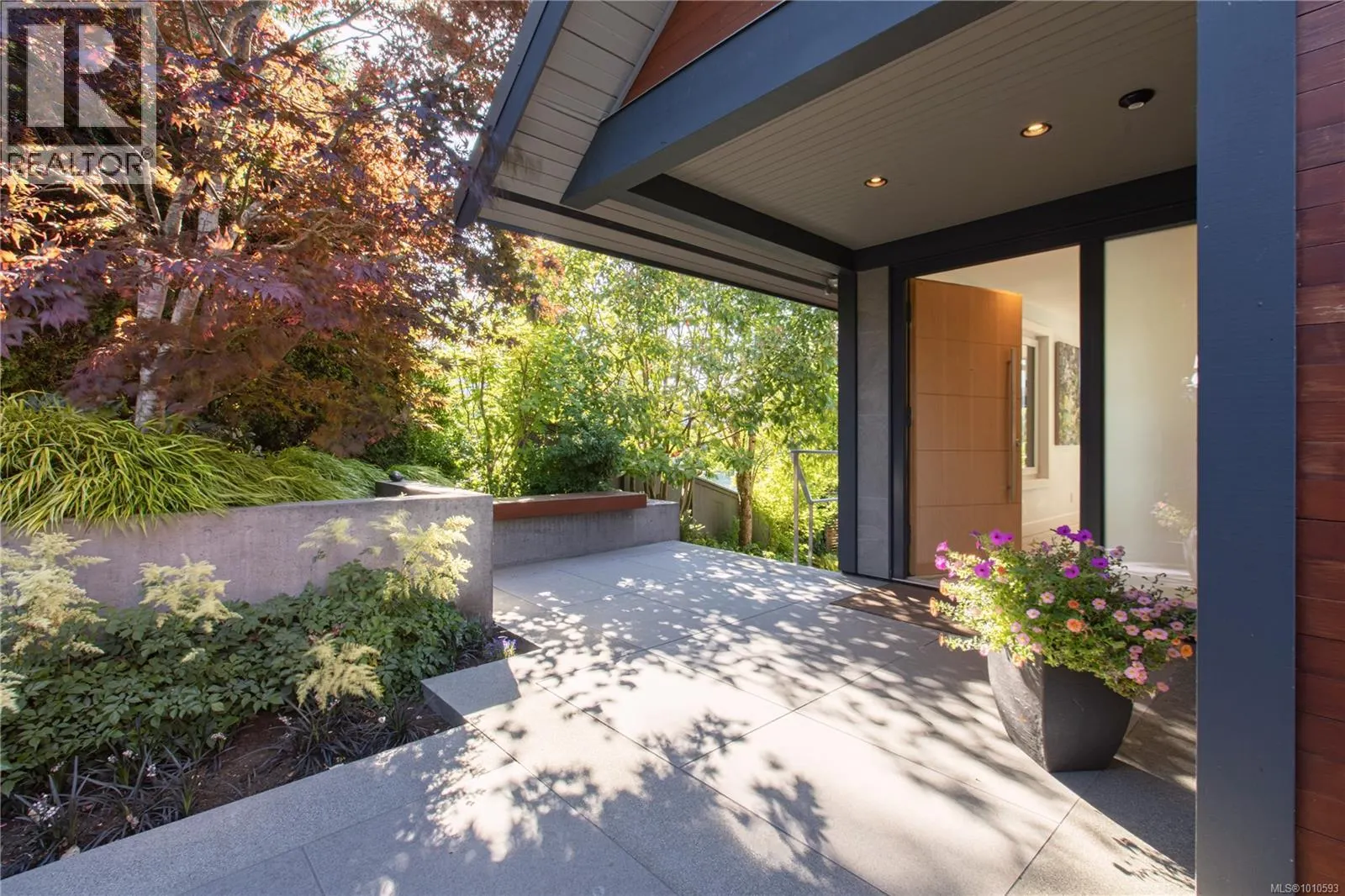 1069 Trillium Rd