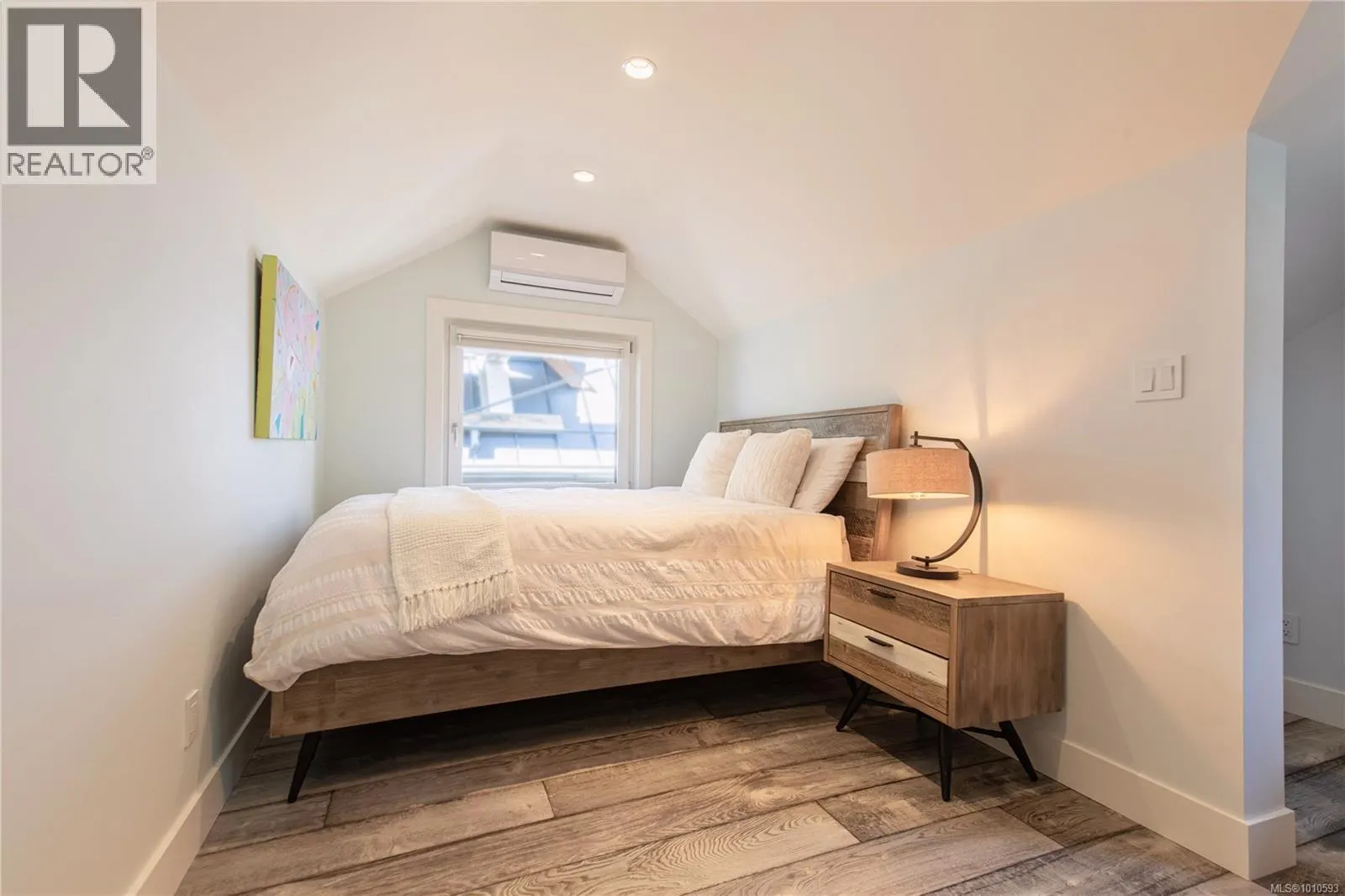 1069 Trillium Rd