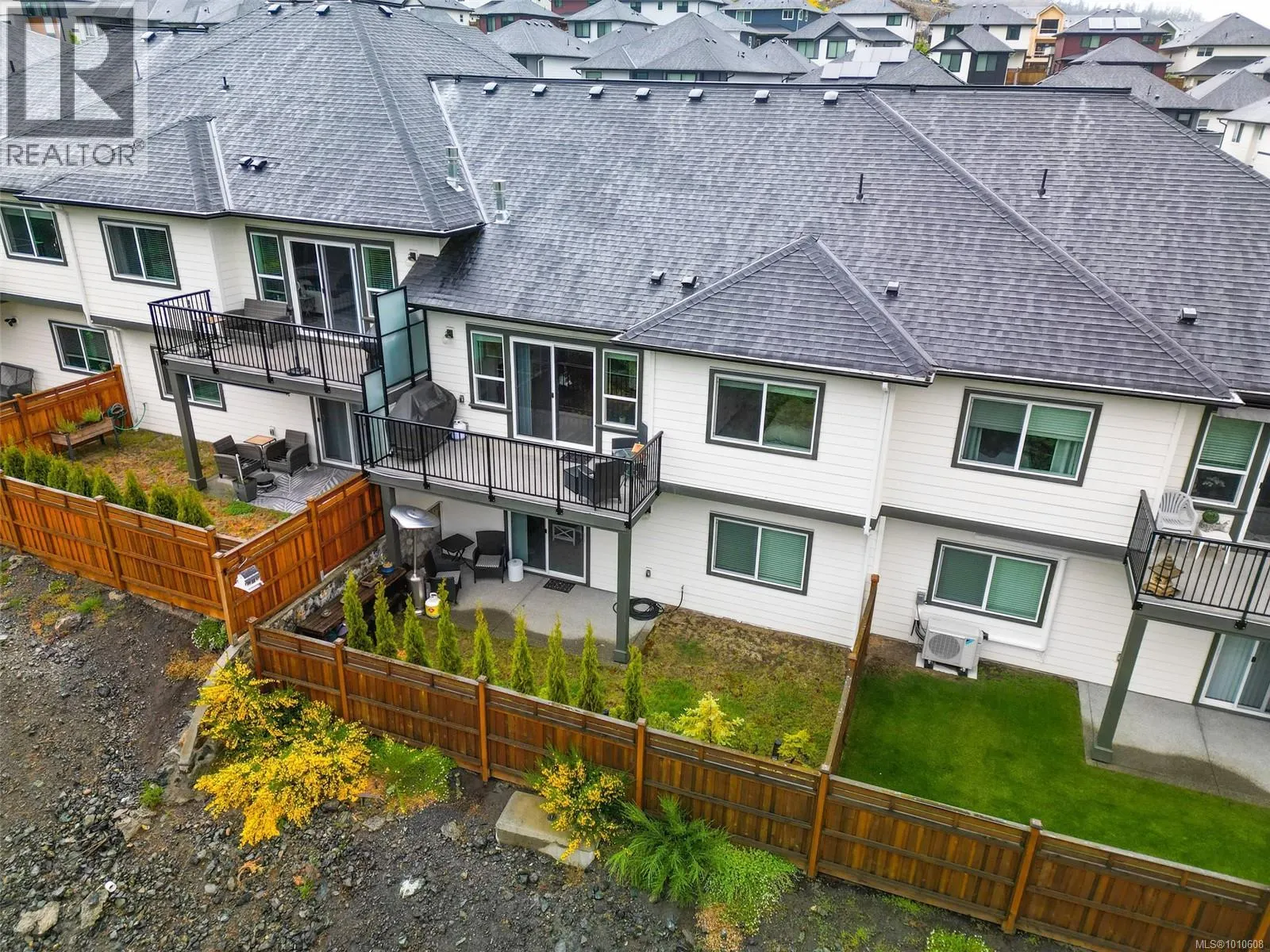 1281 Centauri Dr